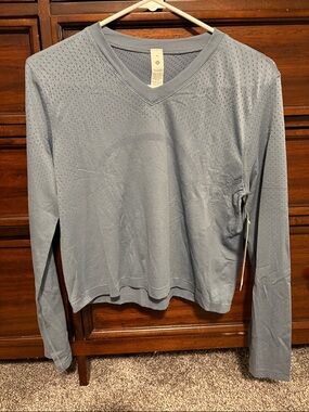 Lululemon Swiftly Open Hole V Neck Long Sleeve